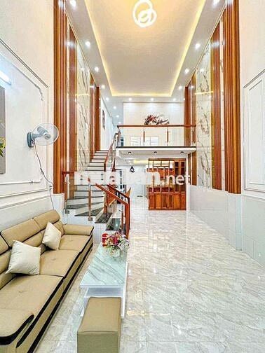 Nhà mới đẹp 3 phòng Hẻm 90 đường Hùng Vương