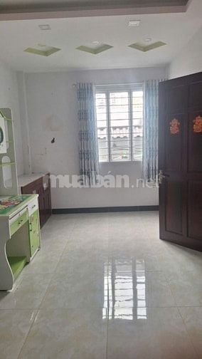 Cho thuê nhà nguyên căn hẻm 30 /99 Lâm Văn Bền, phường Tân Kiểng, Q7. 