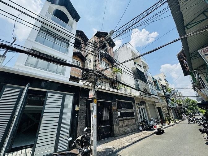 Trung tâm Quận 1 Hồ Hảo Hớn 45m2 sổ hồng riêng, đường 6m trải nhựa