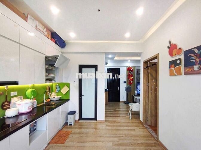 CHUNG CƯ C10. MẶT PHỐ VÕ CHÍ CÔNG - FULL NỘI THẤT - CHỈ HƠN 4 TỶ