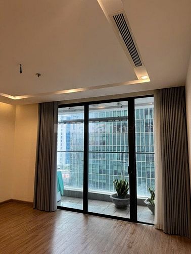 Cho thuê CHCC Vinhomes Metropolis: 29 Liễu Giai, 75m2, 2PN, 2WC