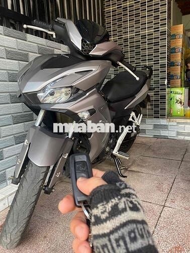 WinnerX V3 giao lưu xe khác