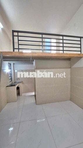 TRỌ GÁC CỬA SỔ TRỜI NỘI THẤT TUỲ CHỌN GẦN ETOWN CỘNG HOÀ TÂN BÌNH