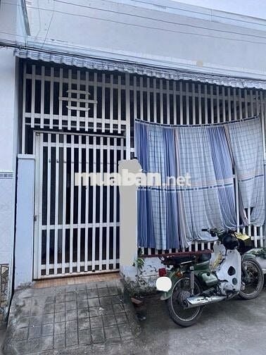 Cần bán gấp căn nhà ở 1/ Đ. Lê Thị Lơ , Tân Hiệp 100m2 SHR giá 845tr