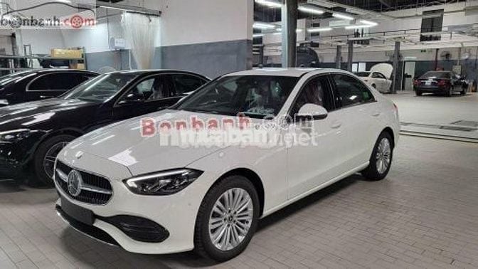 Mercedes Benz C class C200 Avantgarde 2025