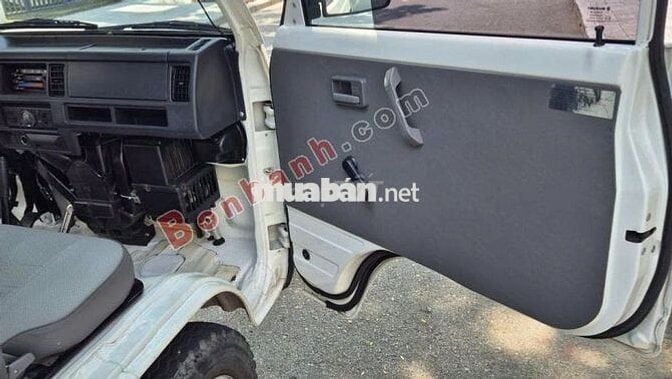 Suzuki Super Carry Van Blind Van 2022 màu trắng
