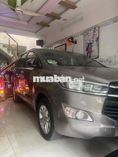 XE GIA ĐÌNH SỬ DỤNG TOYOTA INNOVA 2018 2.0E