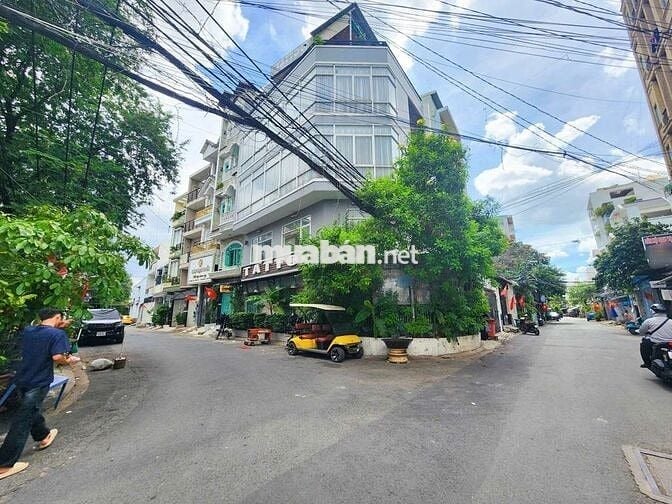 Căn góc đường số Tân quy ngang 5 ,4 tầng lầu ,giá:14,9 tỷ thương lương