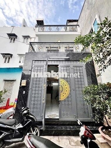 NHÀ ĐẸP 2 TẦNG (4X9,5)M2, HẺM XE HƠI, NGAY NGÃ TƯ 4 XÃ, 4,35 TỶ CÒN TL