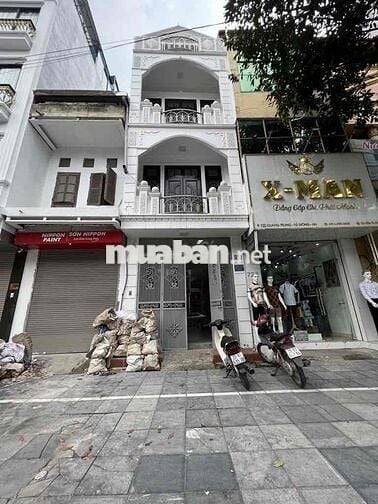 BÁN NHÀ MẶT PHỐ QUANG TRUNG BÁN TRONG THÁNG