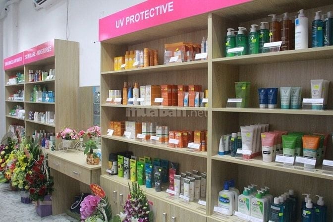 Cần tuyển nhân viên phụ bán hàng tại quầy, sắp xếp hàng hóa tại quầy