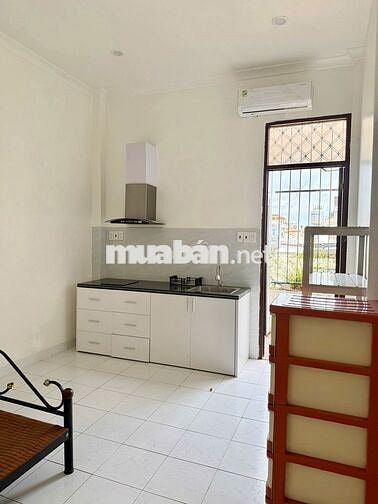01 phòng mới 100%. Wc riêng, bếp riêng, ban công riêng
