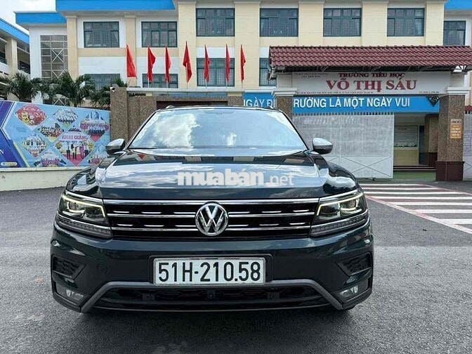 Volkswagen Tiguan 2019 Allspace - 120000 Chuẩn