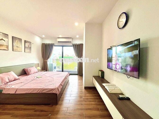 Phòng FULL NT 40m2 Ban Công Cửa Sổ lớn tại Đào Duy Anh gần sân bay