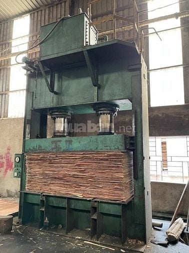 Cần tuyển gấp thợ điện công nghiệp làm việc tại Dốc Vân Đông Anh