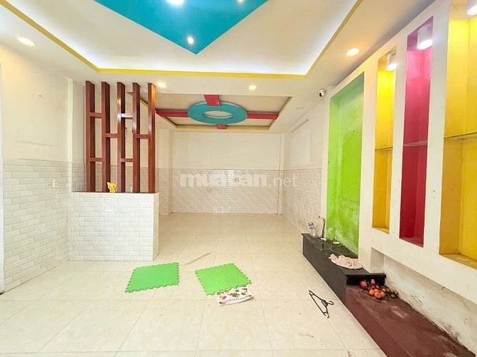 BÁN NHÀ 157/13AB ĐƯỜNG NGUYỄN GIA TRÍ, Q. BÌNH THẠNH 