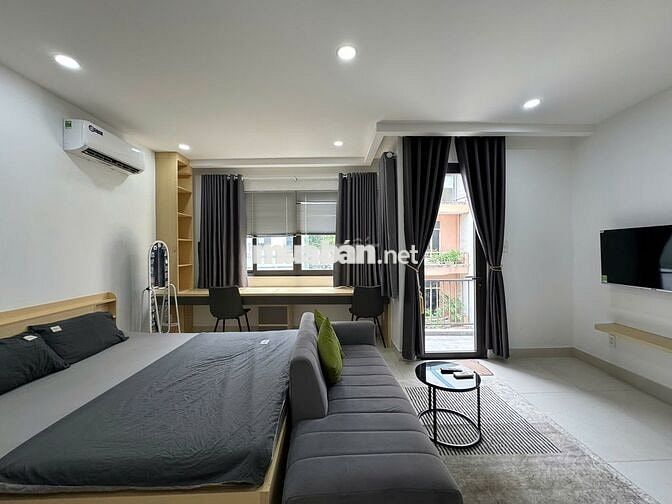 Siêu Phẩm CHDV Studio - thang máy, Nguyễn Cửu Vân, Phường 21 - QBT
