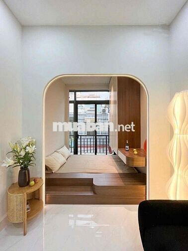 QUẬN 10- VIEW KÍNH XỊN FULL NT- VẠN HẠNH MALL, CẦU NGUYỄN TRI PHƯƠNG