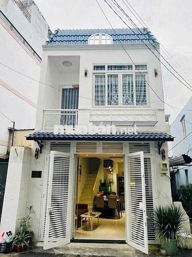 HẺM XE TĂNG + NHÀ ĐẸP GẦN 30m2 = 3 Tỷ