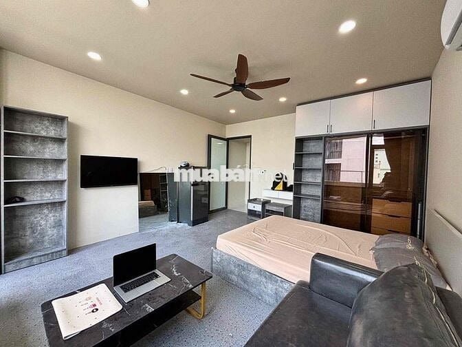 Căn Hộ Dịch Vụ 1PN – Gần Sân Bay , Nội Thất Nhập Khẩu, Ban Công