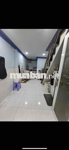 nhà nhỏ 1 lầu 1 pn 1 wc có máy lạnh tủ lạnh gần pvđ