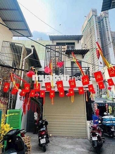 Cho thuê nhà HXH  Trần Đình Xu , P. Nguyễn Cư Trinh , Quận 1