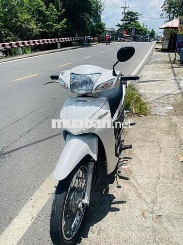 Honda alpha 2019 êm