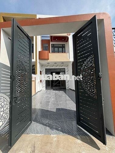 🏡 Nhà 1 Trệt 1 Lầu 104m² – Gần Chợ, Trường, KCN – Long An