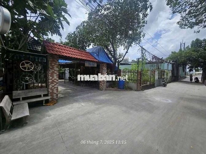 Nhà và quan cà-phê cần bán gấp trung tâm lái Thiêu