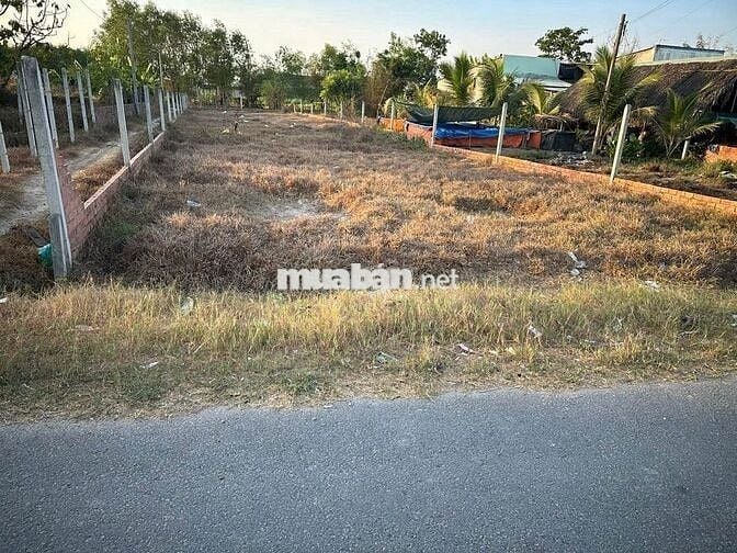 460 TRIỆU CHO LÔ ĐẤT NGỘP GẦN CHỢ TÂN PHÚ TRUNG, 7M X 40M,BAO THUẾ PHÍ