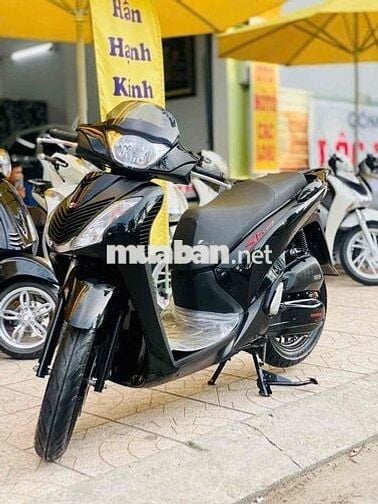 Sh 150 đời 2015 Lên Ý