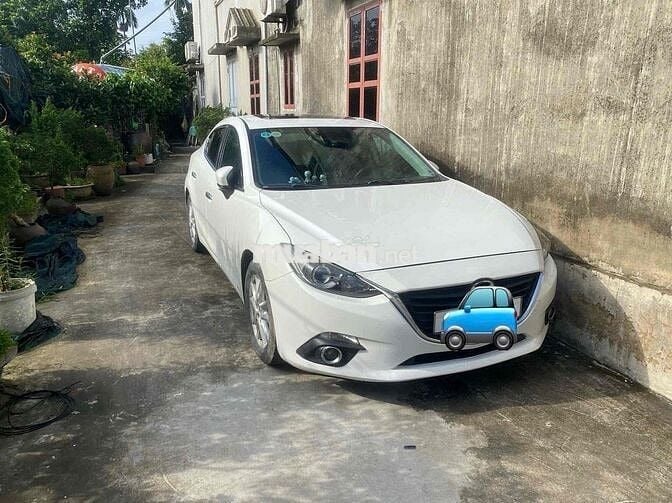 Mazda 3 2017 1.5 AT Sedan - 88000 km
