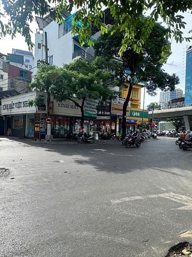 Tôi cần bán nhà Số 6+8 Phố Bạch Mai - DT 69M - MT 5,8M - 32,6 TỶ