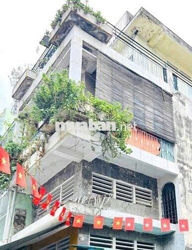 Chỉ có 12 tỷ mua được nhà mặt tiền CXĐT quận 3