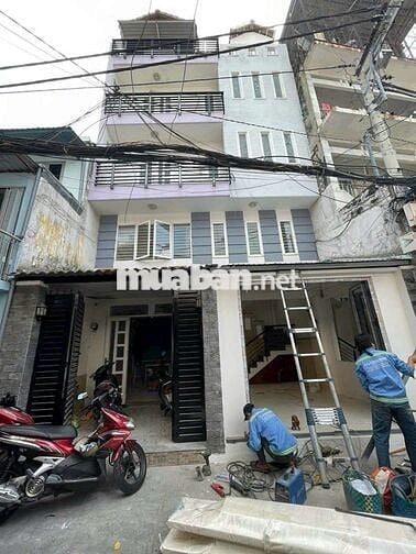 Cho thuê nhà nguyên căn.Đường Cách Mạng Tháng Tám.Phường 15.Quận 10.