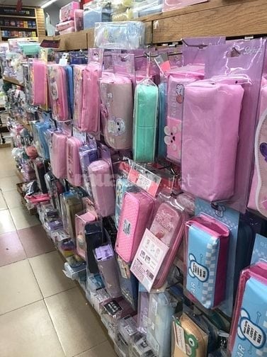 Văn Phòng Phẩm Cần 2 chị Tạp Vụ Quét dọn_ko cần kinh nghiệm,ngoại hình