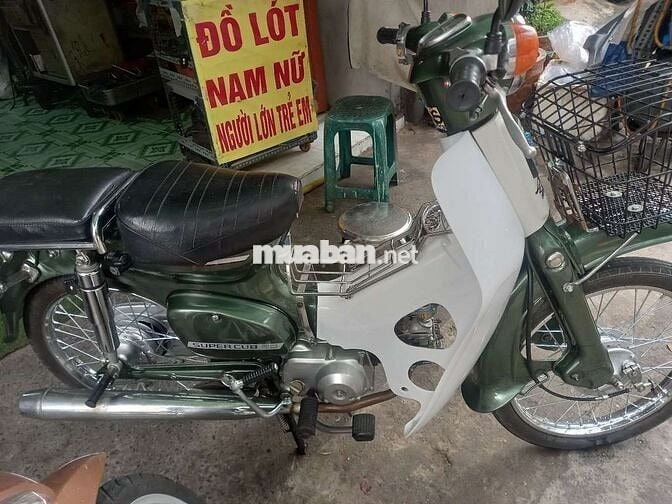 Cúp nhật đề