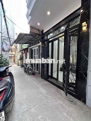 NHÀ ĐẸP QUẬN HOÀNG MAI - GIÁP HAI BÀ TRƯNG - 4 TẦNG NGÕ THÔNG - Ô TÔ 1