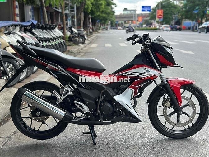 Sonic mới khủng khiếp siêu lướt odo 1923km