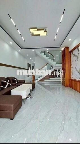 Nhà ngộp bán nhà trệt, lầu 75m2/870tr, Dĩ An, BD gần chợ Đông Thành
