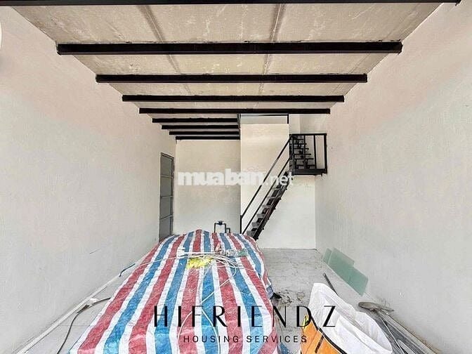 NHÀ NGUYÊN CĂN KINH DOANH 1 TRỆT 1 LẦU NGAY BẾN XE MIỀN TÂY ĐƯỜNG OTO