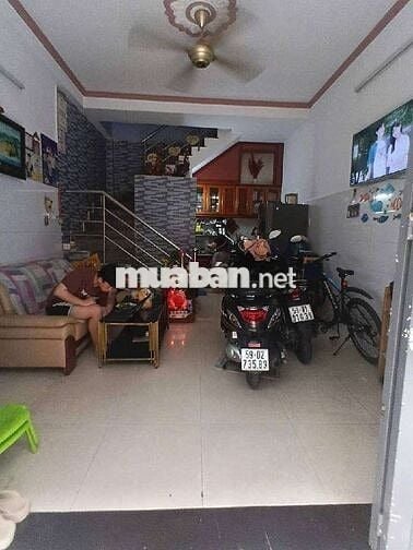 Bán nhà gần Aeon 4x6 hẻm xe hơi, nhà 3 tầng, chỉ hơn 3 tỷ thương lượng