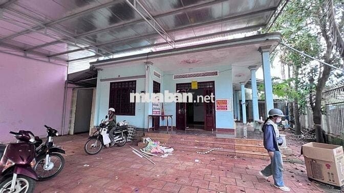 Cho thuê nhà góc 2 mặt tiền KD ngay Cao đẳng Sư Phạm