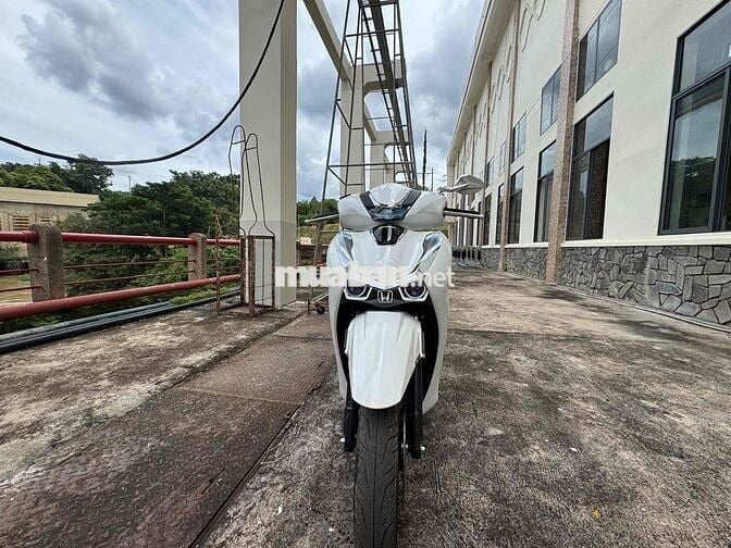 Do nhu cầu không sử dụng em cần bán sh150 ABS