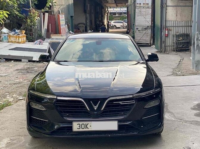 VinFast Lux A2.0 Plus 2021