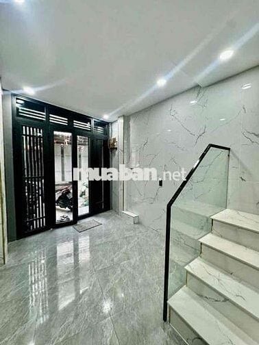 cần bán nhà gấp ngay ÂU Cơ (13m2)