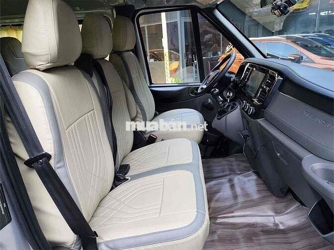 Ford Transit 2024 Premium 16 - 21000 km
