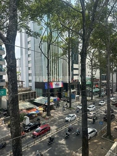 Chính Chủ Cho Thuê Nhà Nguyên Căn MT 223 Nguyễn Thị Minh Khai, Quận 1