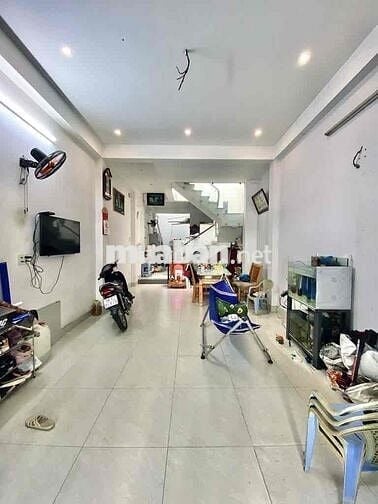 CC cần bán gấp để định cư nhà ngay SIÊU THỊ AEON MAIL TÂN PHÚ (70m2)