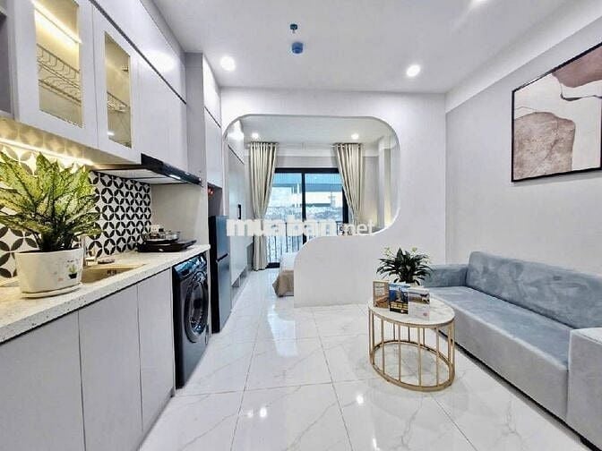💥Chung Cư Lô Góc –Full Nội Thất – Nhỉnh 4 Tỷ,Ở Ngay Trung Tâm Cầu Giấy
